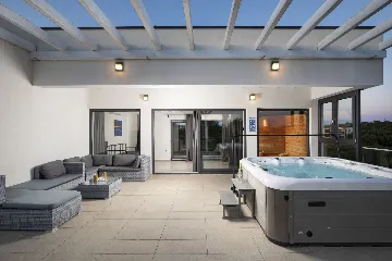 Pula Villa for 12 Guests with 50m² Pool