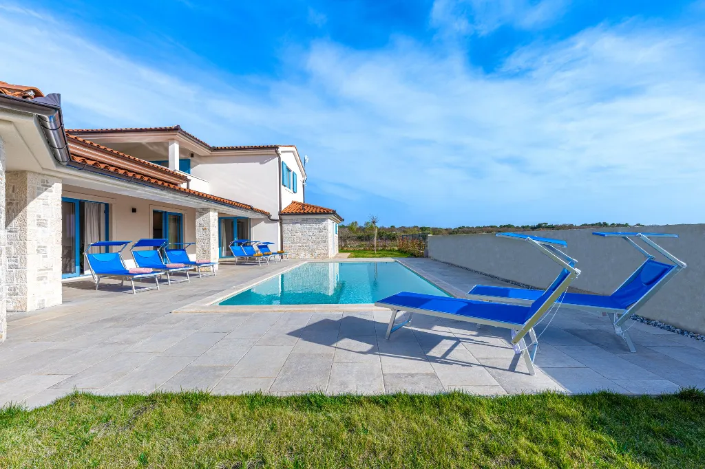 4-Bedroom Villa in Vodnjan for 8 Guests
