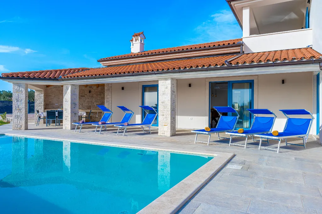 4-Bedroom Villa in Vodnjan for 8 Guests