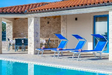 4-Bedroom Villa in Vodnjan for 8 Guests