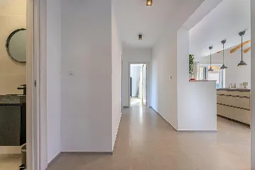 4-Bedroom Villa in Vodnjan for 8 Guests