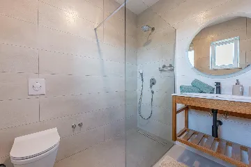 4-Bedroom Villa in Vodnjan for 8 Guests