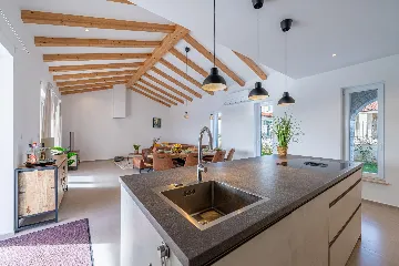 4-Bedroom Villa in Vodnjan for 8 Guests