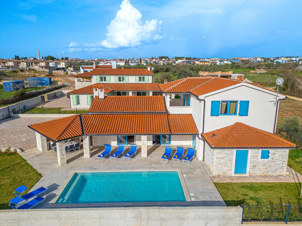 4-Bedroom Villa in Vodnjan for 8 Guests