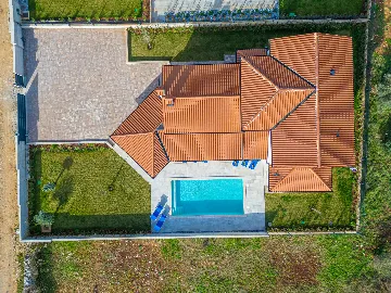 4-Bedroom Villa in Vodnjan for 8 Guests