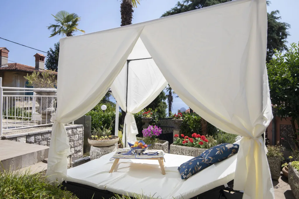 Villa in Ika near Opatija for Up to 10 Guests