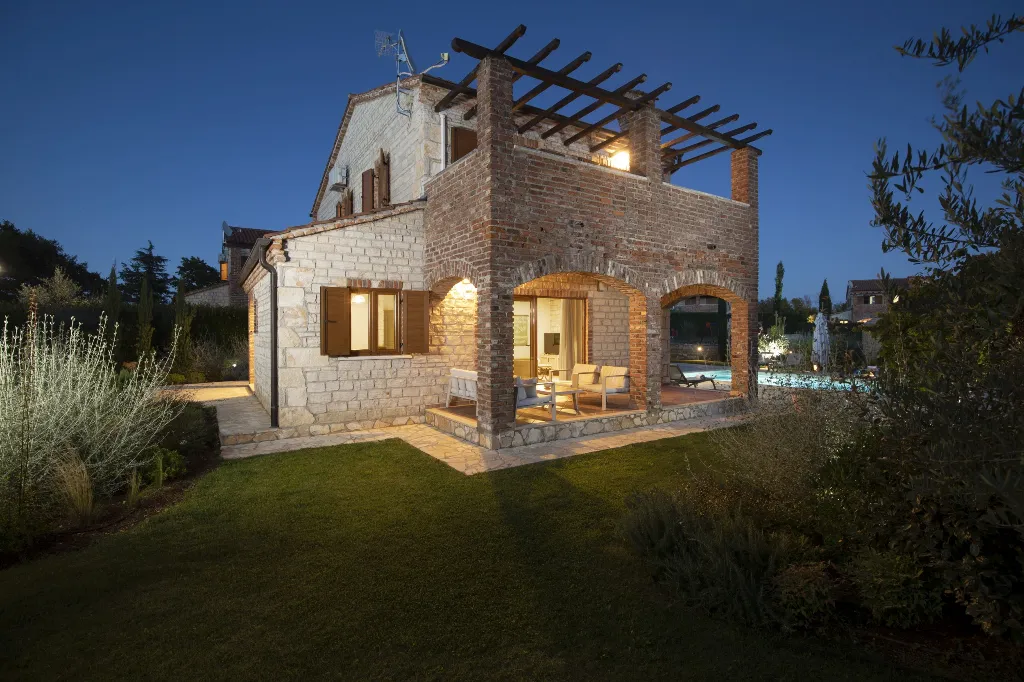 Svetvinčenat Villa with 4 Bedrooms and Private Pool