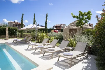 Svetvinčenat Villa with 4 Bedrooms and Private Pool