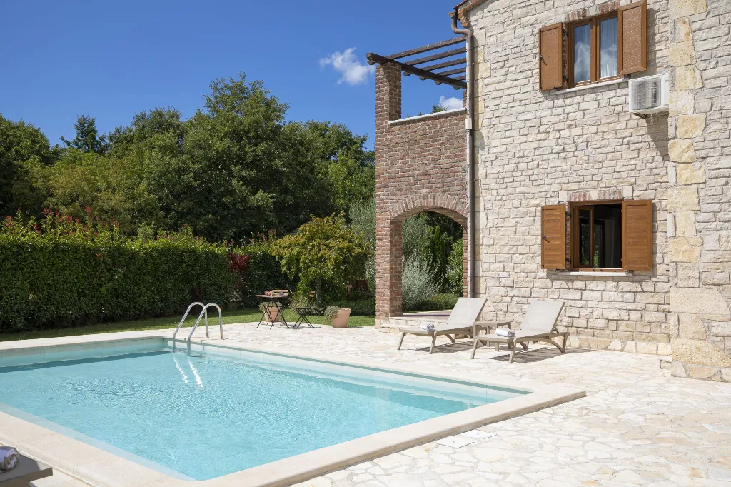 Svetvinčenat Villa with 4 Bedrooms and Private Pool