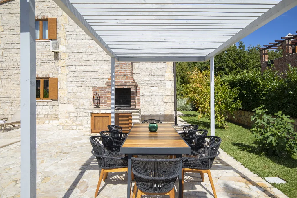Svetvinčenat Villa with 4 Bedrooms and Private Pool