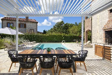 Svetvinčenat Villa with 4 Bedrooms and Private Pool