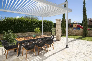 Svetvinčenat Villa with 4 Bedrooms and Private Pool