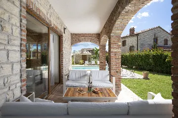 Svetvinčenat Villa with 4 Bedrooms and Private Pool