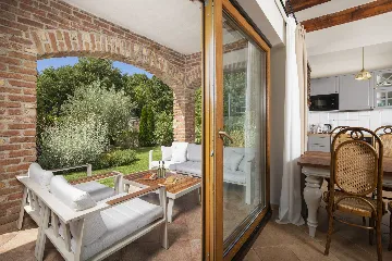 Svetvinčenat Villa with 4 Bedrooms and Private Pool