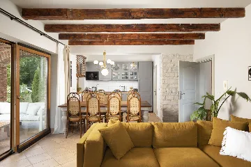 Svetvinčenat Villa with 4 Bedrooms and Private Pool