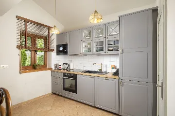 Svetvinčenat Villa with 4 Bedrooms and Private Pool