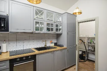 Svetvinčenat Villa with 4 Bedrooms and Private Pool