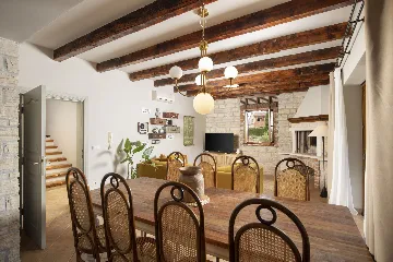 Svetvinčenat Villa with 4 Bedrooms and Private Pool