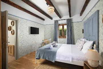 Svetvinčenat Villa with 4 Bedrooms and Private Pool