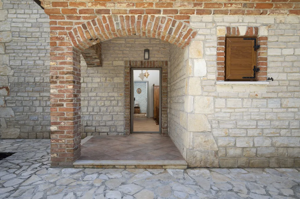 Svetvinčenat Villa with 4 Bedrooms and Private Pool