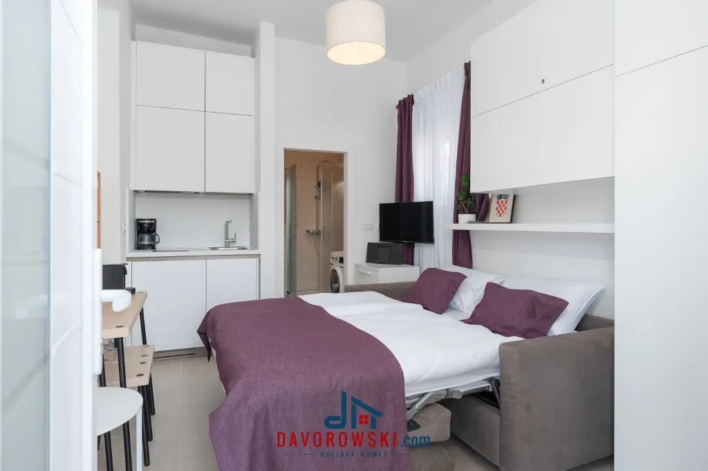Apartment in Novalja (Lun) for 2 Guests