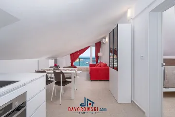 Sea-View Apartment in Lun, Island of Pag (Sleeps 4)