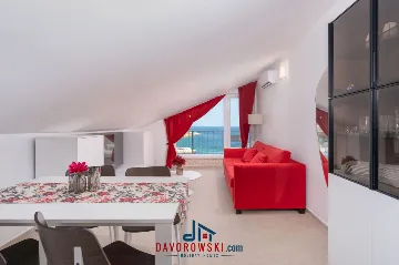 Sea-View Apartment in Lun, Island of Pag (Sleeps 4)