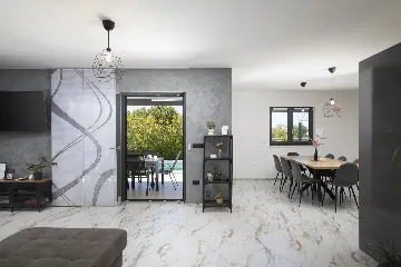 3-Bedroom Villa in Juršići for Up to 8 Guests