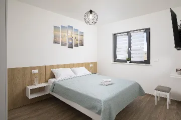 3-Bedroom Villa in Juršići for Up to 8 Guests
