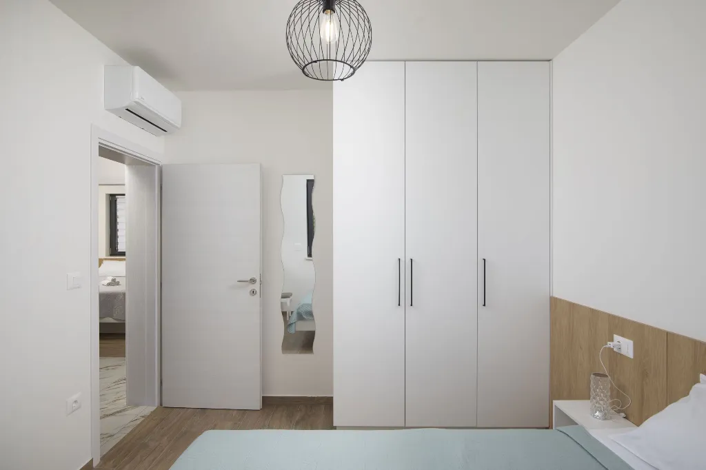 3-Bedroom Villa in Juršići for Up to 8 Guests