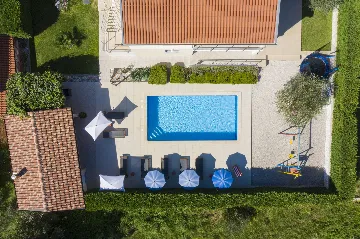Family Villa in Poreč for Up to 10 Guests