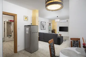 Family Villa in Poreč for Up to 10 Guests