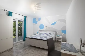Family Villa in Poreč for Up to 10 Guests