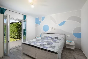 Family Villa in Poreč for Up to 10 Guests