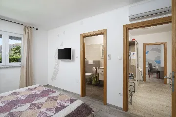 Family Villa in Poreč for Up to 10 Guests