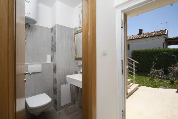 Family Villa in Poreč for Up to 10 Guests