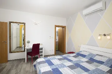 Family Villa in Poreč for Up to 10 Guests