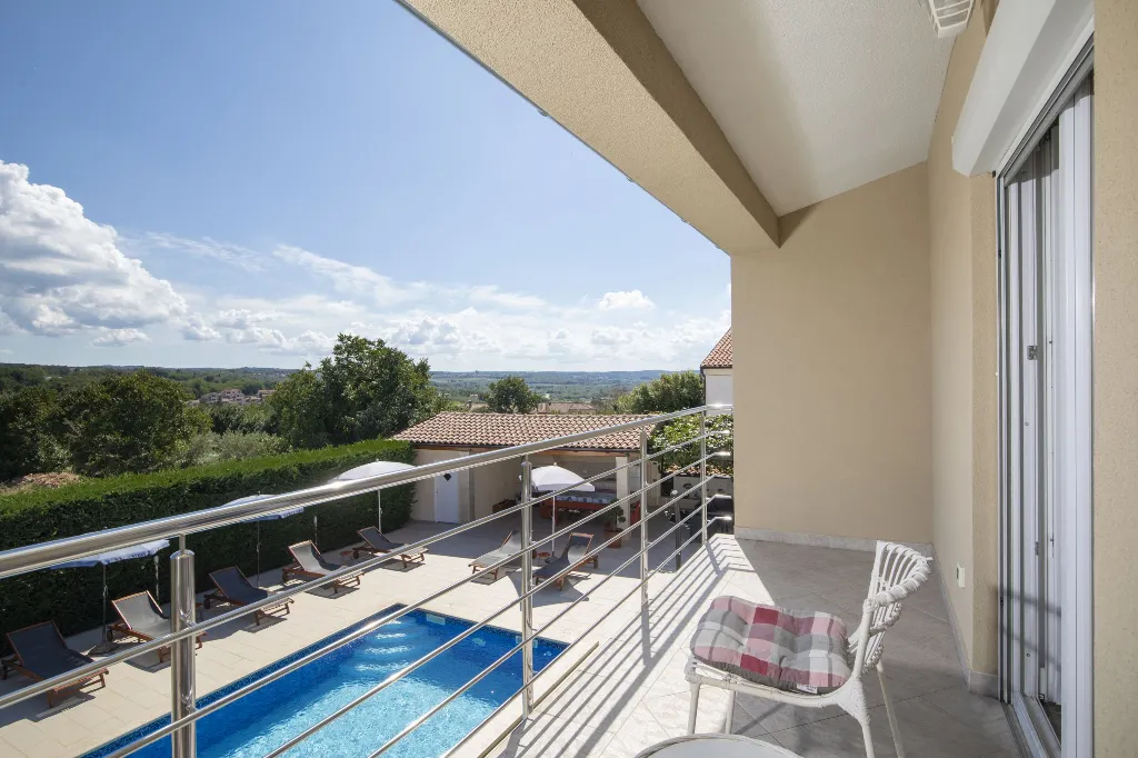 Family Villa in Poreč for Up to 10 Guests
