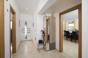 Family Villa in Poreč for Up to 10 Guests