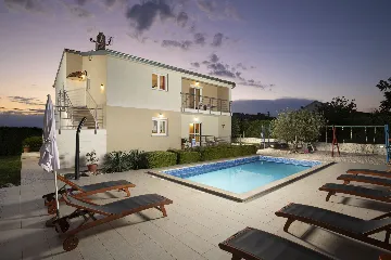 Family Villa in Poreč for Up to 10 Guests