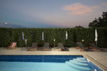 Family Villa in Poreč for Up to 10 Guests