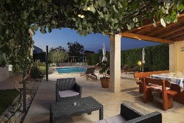 Family Villa in Poreč for Up to 10 Guests