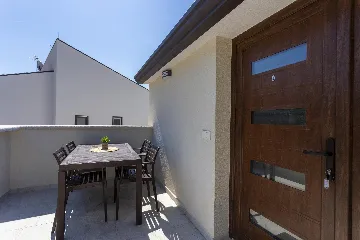 Poreč Mugeba Apartment for Up to 4 Guests with Pool