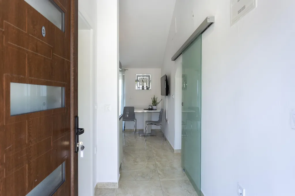 Poreč Mugeba Apartment for Up to 4 Guests with Pool