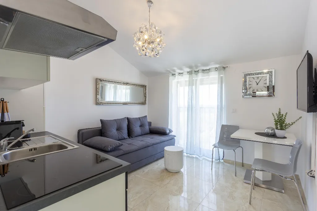 Poreč Mugeba Apartment for Up to 4 Guests with Pool