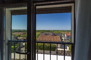 Poreč Mugeba Apartment for Up to 4 Guests with Pool