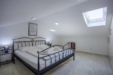 Poreč Mugeba Apartment for Up to 4 Guests with Pool