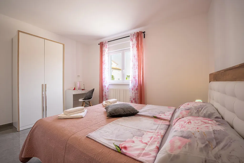 1-Bedroom Apartment for 4 in Pula