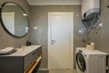 1-Bedroom Apartment for 4 in Pula