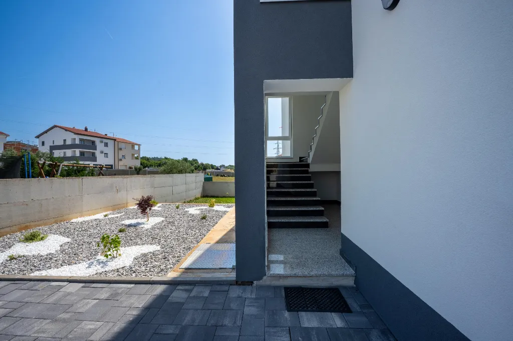 1-Bedroom Apartment for 4 in Pula